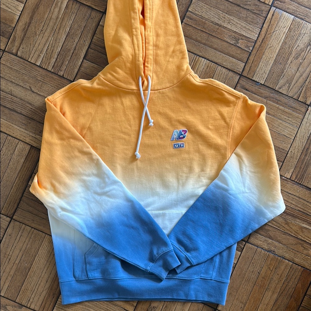 New Balance Gradient Hoodie